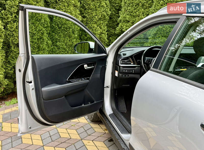 Внедорожник / Кроссовер Kia Niro 2020 в Самборе