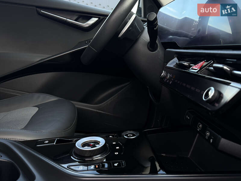 Позашляховик / Кросовер Kia Niro 2022 в Львові фото 57 Позашляховик / Кросовер Kia Niro 2022 в Львові