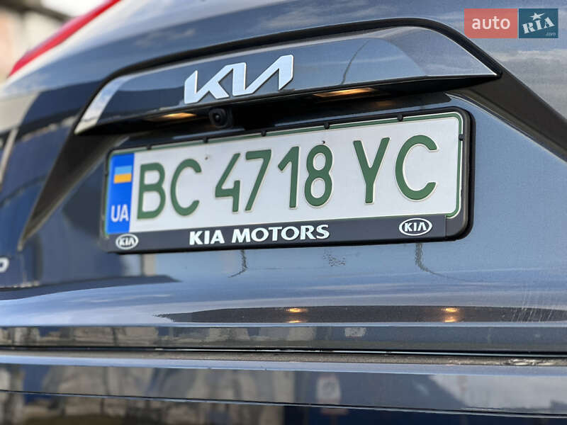 Внедорожник / Кроссовер Kia Niro 2022 в Дрогобыче