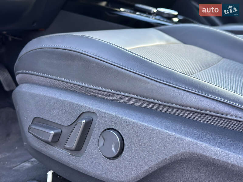 Внедорожник / Кроссовер Kia Niro 2022 в Дрогобыче