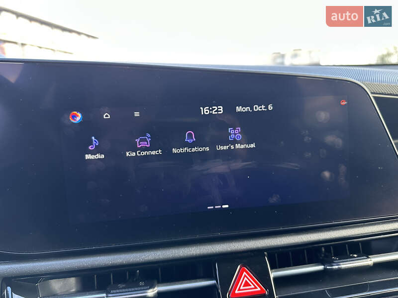 Внедорожник / Кроссовер Kia Niro 2022 в Дрогобыче