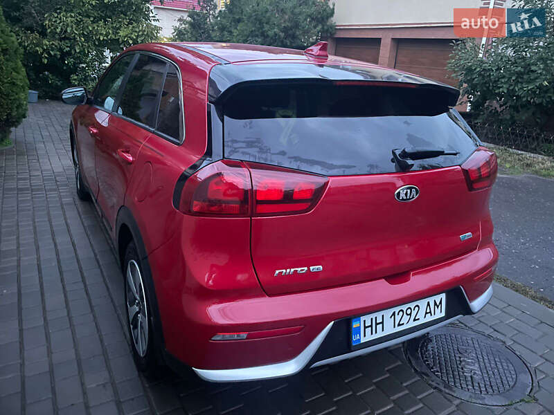 Внедорожник / Кроссовер Kia Niro 2018 в Одессе