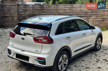 Внедорожник / Кроссовер Kia Niro 2019 в 