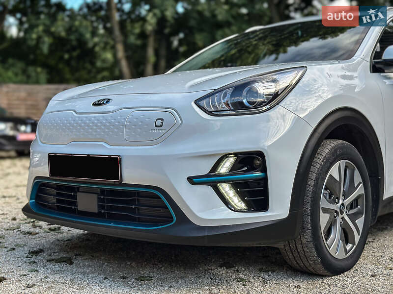 Позашляховик / Кросовер Kia Niro 2019 в Бродах фото 31 Позашляховик / Кросовер Kia Niro 2019 в Бродах