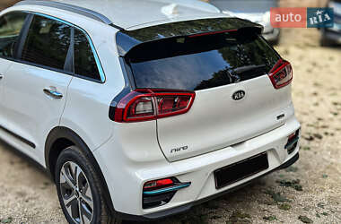 Внедорожник / Кроссовер Kia Niro 2019 в 