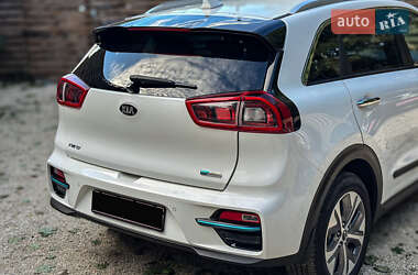 Внедорожник / Кроссовер Kia Niro 2019 в 