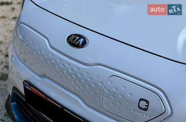 Внедорожник / Кроссовер Kia Niro 2019 в 