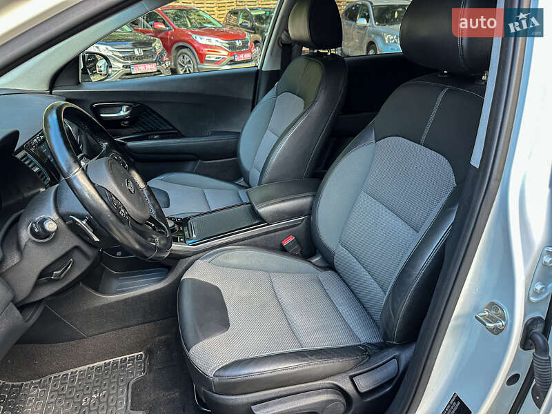 Позашляховик / Кросовер Kia Niro 2019 в Бродах фото 66 Позашляховик / Кросовер Kia Niro 2019 в Бродах
