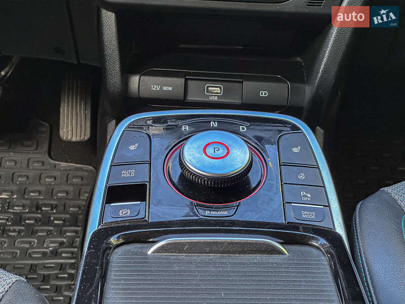 Позашляховик / Кросовер Kia Niro 2019 в Бродах фото 96 Позашляховик / Кросовер Kia Niro 2019 в Бродах