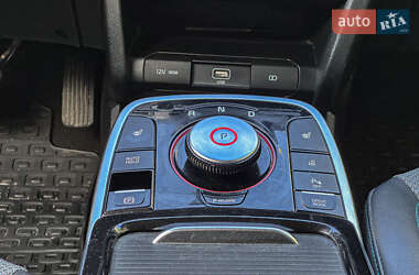 Внедорожник / Кроссовер Kia Niro 2019 в 