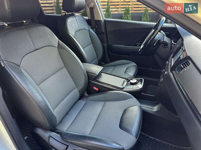 Позашляховик / Кросовер Kia Niro 2019 в Бродах фото 110 Позашляховик / Кросовер Kia Niro 2019 в Бродах