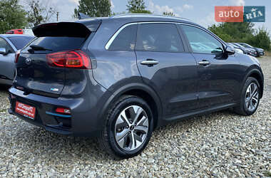 Внедорожник / Кроссовер Kia Niro 2020 в 