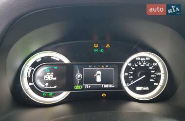 Внедорожник / Кроссовер Kia Niro 2017 в 