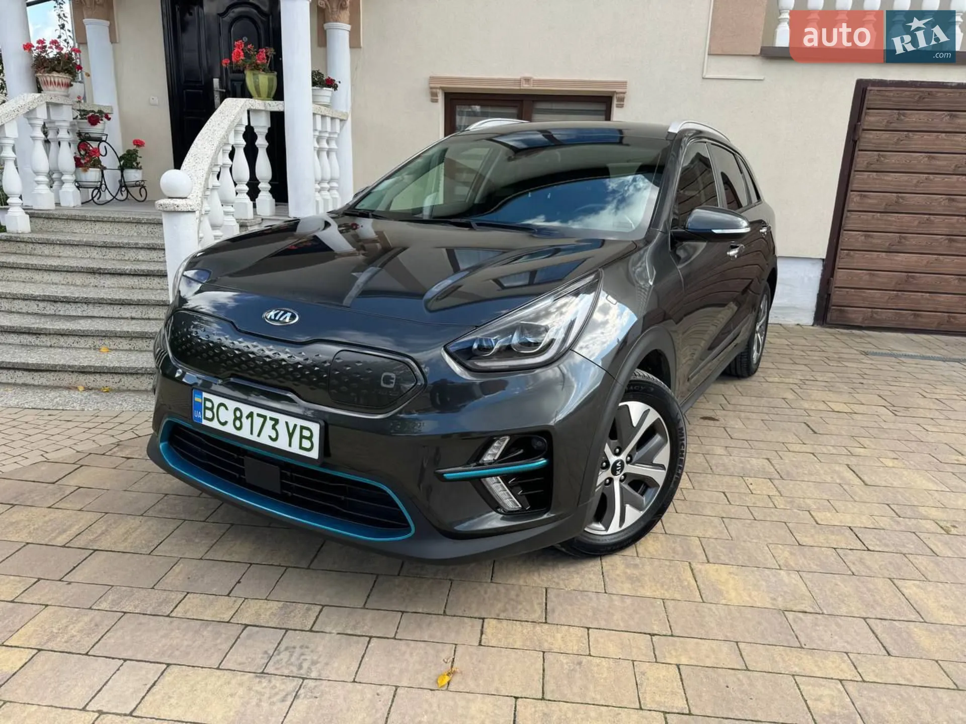 2021 Kia Niro - фото 1