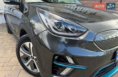 Внедорожник / Кроссовер Kia Niro 2021 в 