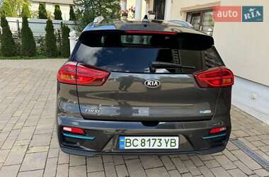 Внедорожник / Кроссовер Kia Niro 2021 в 