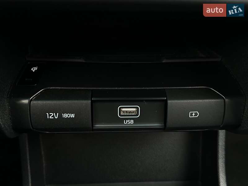 Позашляховик / Кросовер Kia Niro 2022 в Львові фото 7 Позашляховик / Кросовер Kia Niro 2022 в Львові