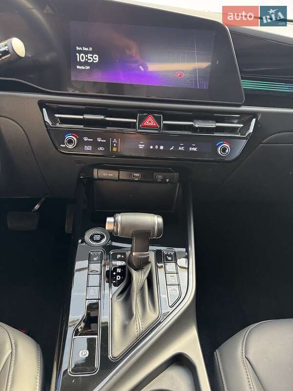 Позашляховик / Кросовер Kia Niro 2023 в Харкові