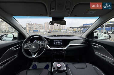 Внедорожник / Кроссовер Kia Niro 2020 в 