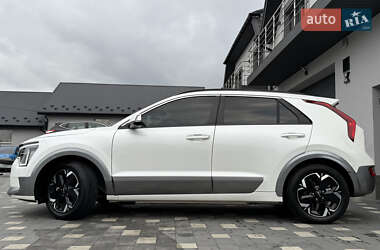 Внедорожник / Кроссовер Kia Niro 2023 в 
