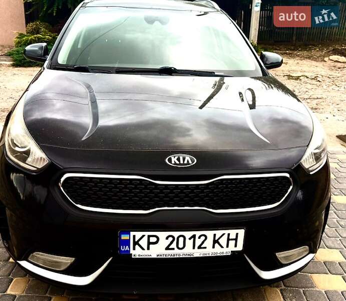 Внедорожник / Кроссовер Kia Niro 2017 в Запорожье