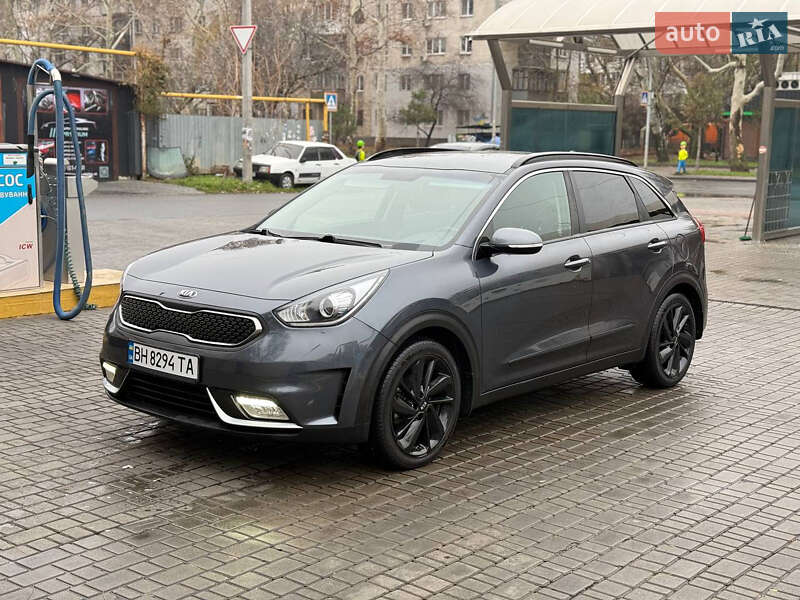 Внедорожник / Кроссовер Kia Niro 2018 в Ковеле фото 2 Внедорожник / Кроссовер Kia Niro 2018 в Ковеле