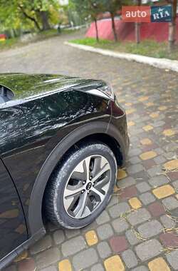 Внедорожник / Кроссовер Kia Niro 2020 в 