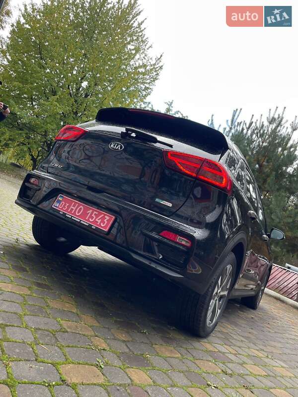 Позашляховик / Кросовер Kia Niro 2020 в Луцьку фото 16 Позашляховик / Кросовер Kia Niro 2020 в Луцьку