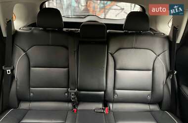 Внедорожник / Кроссовер Kia Niro 2020 в 