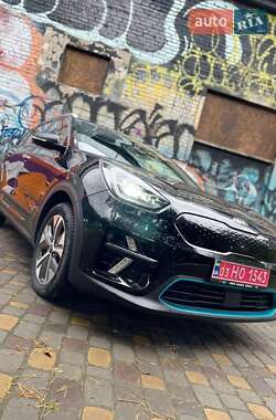 Внедорожник / Кроссовер Kia Niro 2020 в 