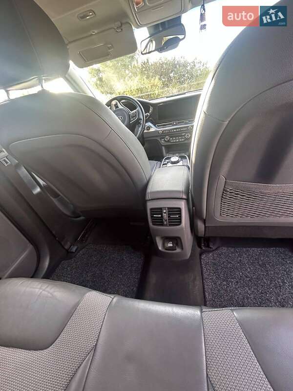 Позашляховик / Кросовер Kia Niro 2020 в Львові