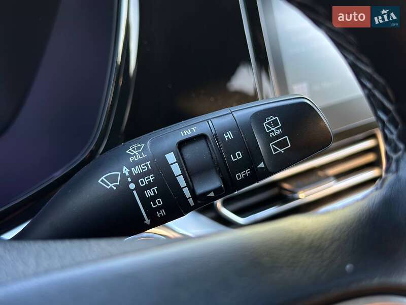 Позашляховик / Кросовер Kia Niro 2020 в Києві фото 32 Позашляховик / Кросовер Kia Niro 2020 в Києві