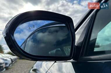 Внедорожник / Кроссовер Kia Niro 2021 в 