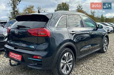 Внедорожник / Кроссовер Kia Niro 2021 в 