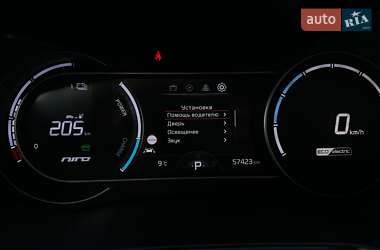 Внедорожник / Кроссовер Kia Niro 2021 в 
