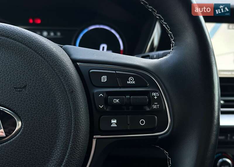 Позашляховик / Кросовер Kia Niro 2021 в Львові