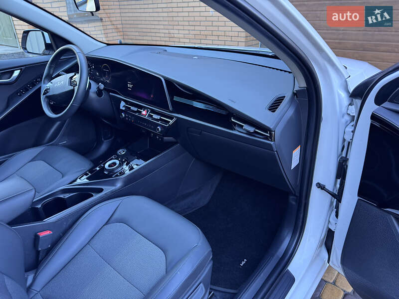 Внедорожник / Кроссовер Kia Niro 2023 в Казатине