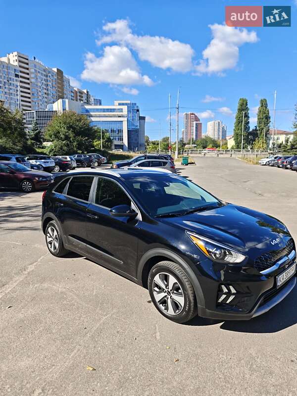 Внедорожник / Кроссовер Kia Niro 2020 в Киеве