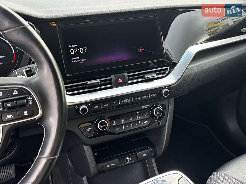 Внедорожник / Кроссовер Kia Niro 2022 в Львове