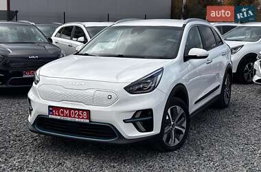 Внедорожник / Кроссовер Kia Niro 2022 в 