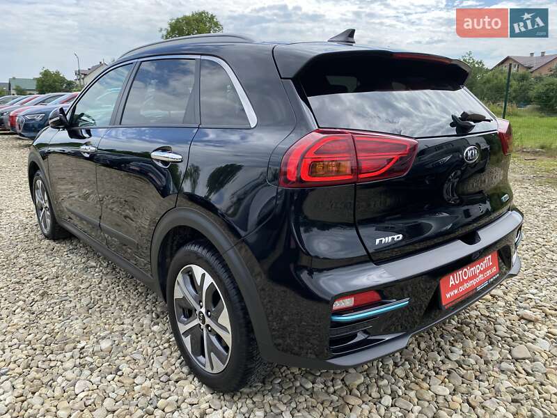 Позашляховик / Кросовер Kia Niro 2020 в Львові фото 14 Позашляховик / Кросовер Kia Niro 2020 в Львові
