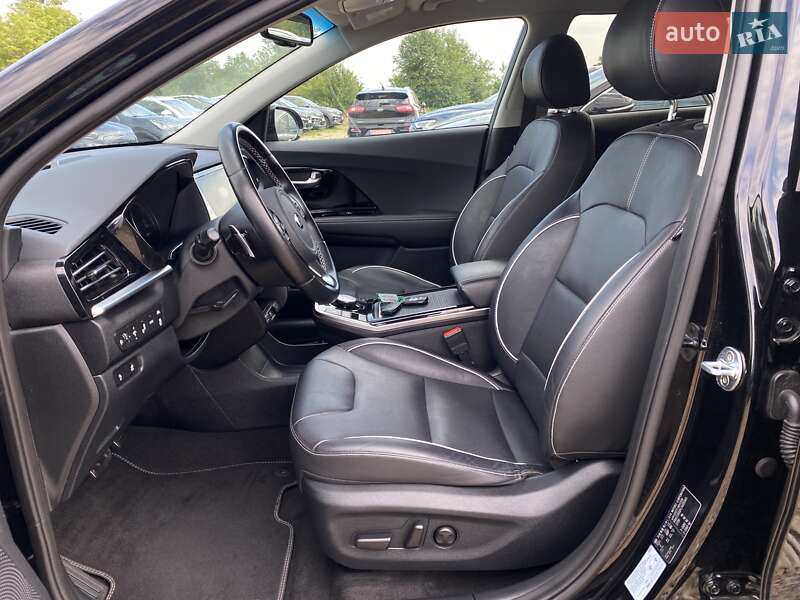 Позашляховик / Кросовер Kia Niro 2020 в Львові фото 33 Позашляховик / Кросовер Kia Niro 2020 в Львові
