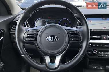 Внедорожник / Кроссовер Kia Niro 2020 в 