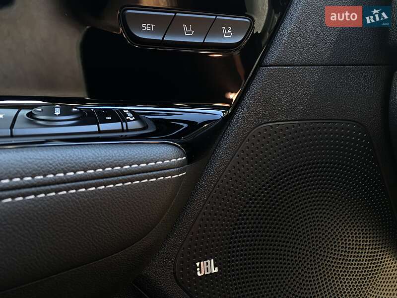 Позашляховик / Кросовер Kia Niro 2020 в Львові фото 4 Позашляховик / Кросовер Kia Niro 2020 в Львові