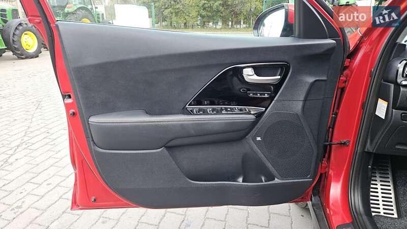 Внедорожник / Кроссовер Kia Niro 2020 в Радомышле фото 17 Внедорожник / Кроссовер Kia Niro 2020 в Радомышле