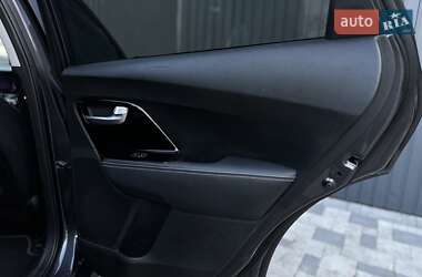 Внедорожник / Кроссовер Kia Niro 2020 в 