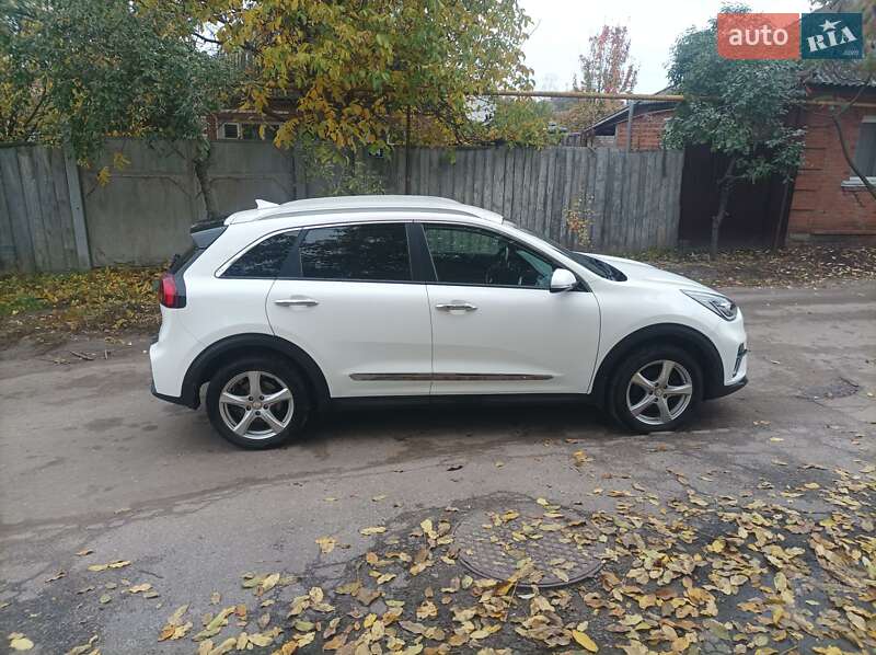 Позашляховик / Кросовер Kia Niro 2020 в Харкові
