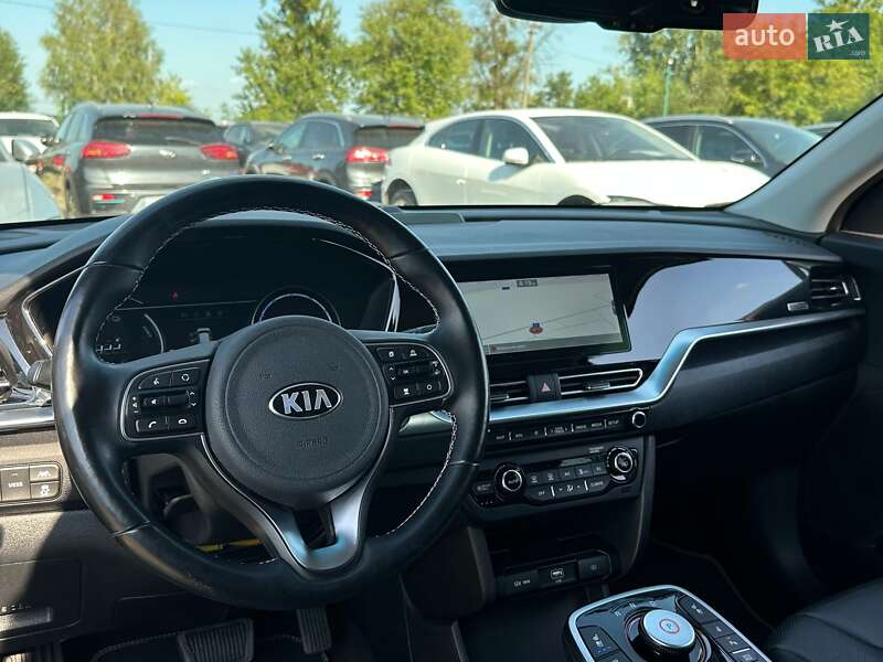 Позашляховик / Кросовер Kia Niro 2020 в Львові