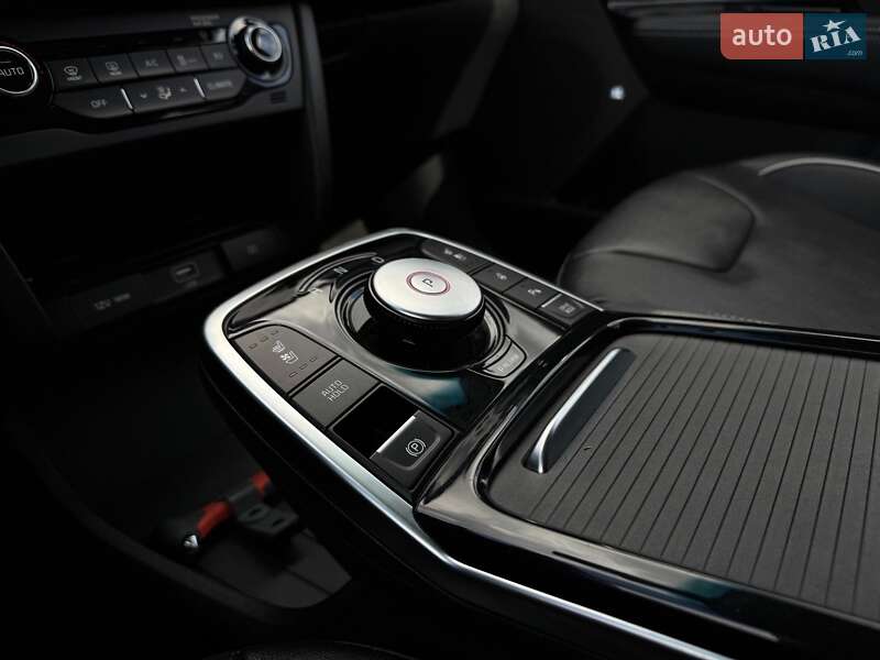 Позашляховик / Кросовер Kia Niro 2020 в Львові фото 62 Позашляховик / Кросовер Kia Niro 2020 в Львові
