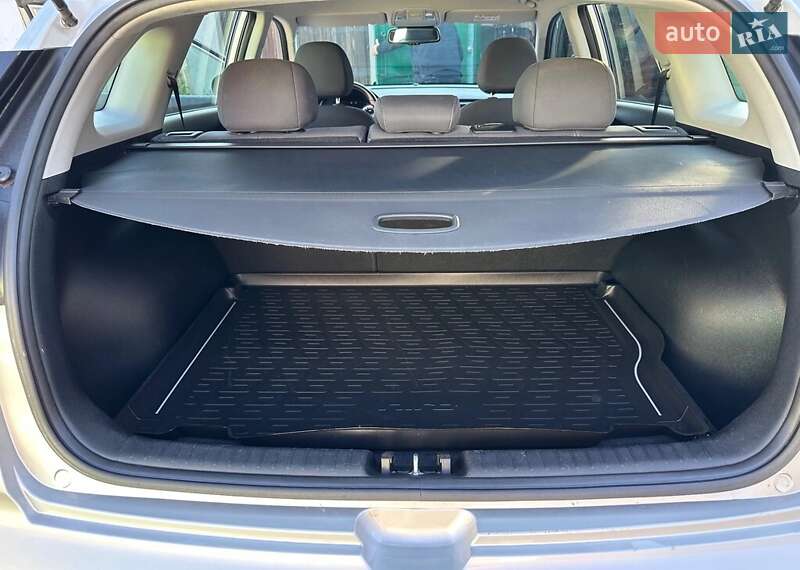 Позашляховик / Кросовер Kia Niro 2018 в Львові фото 12 Позашляховик / Кросовер Kia Niro 2018 в Львові